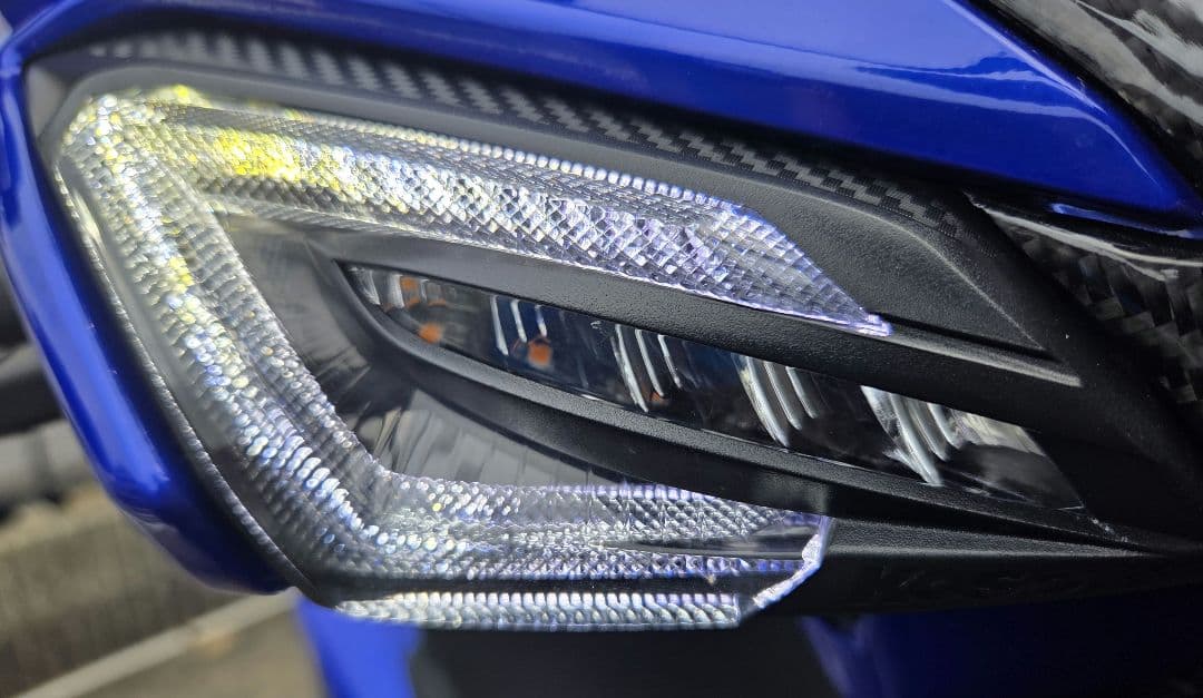 KOSO 製 シグナスX　5型用 シーケンシャルウィンカー