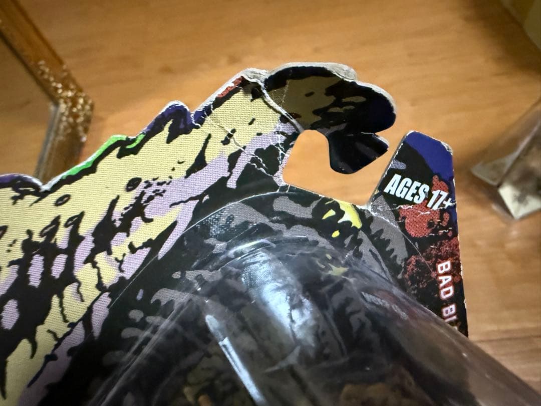 新品 NECA バッドブラッド・プレデター 7インチ