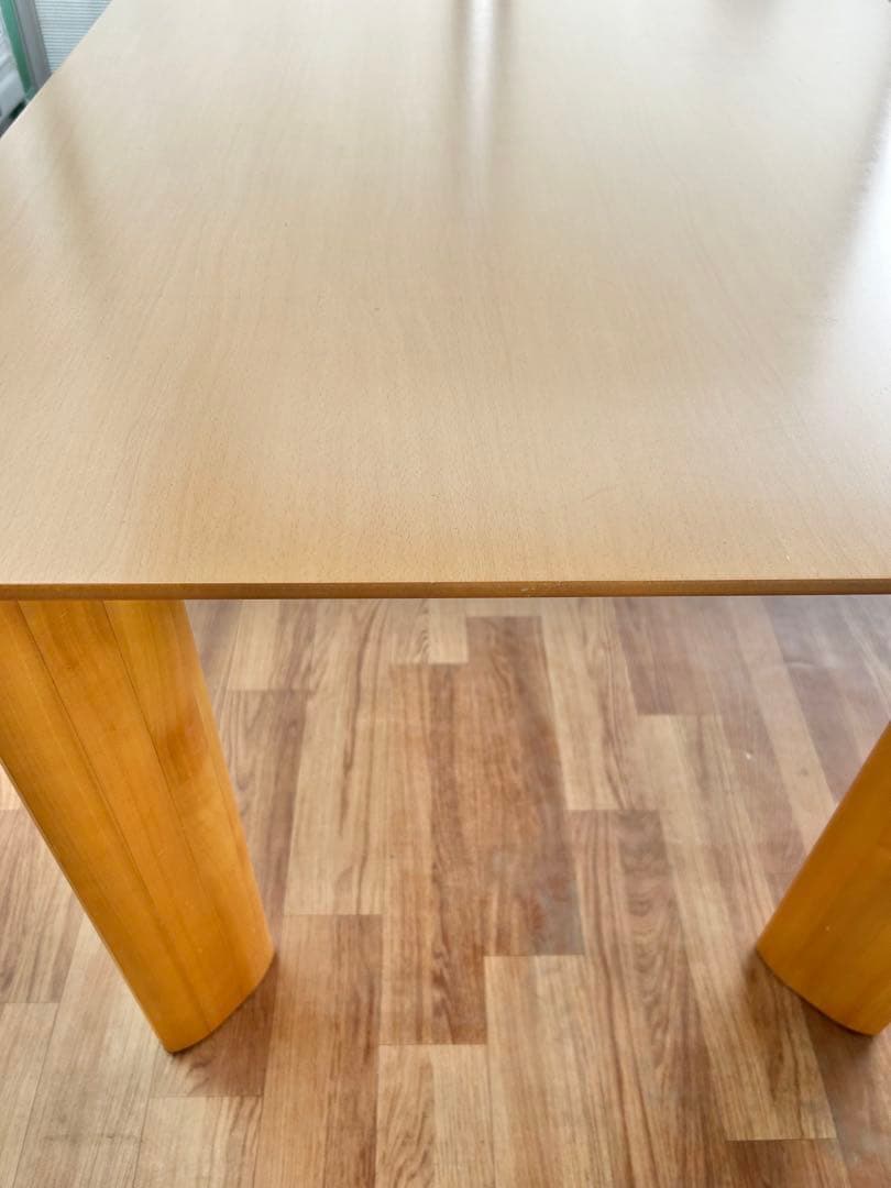 667 大塚家具 ダイニングテーブル　北欧風 モダン ナチュラル 幅135 a