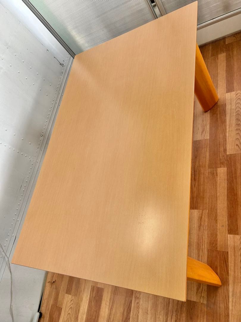 667 大塚家具 ダイニングテーブル　北欧風 モダン ナチュラル 幅135 a