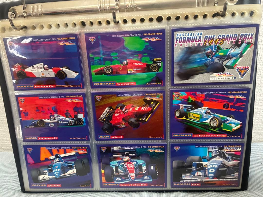 F1 Futera Grand Prix 145枚トレカ、カード入れバインダー付