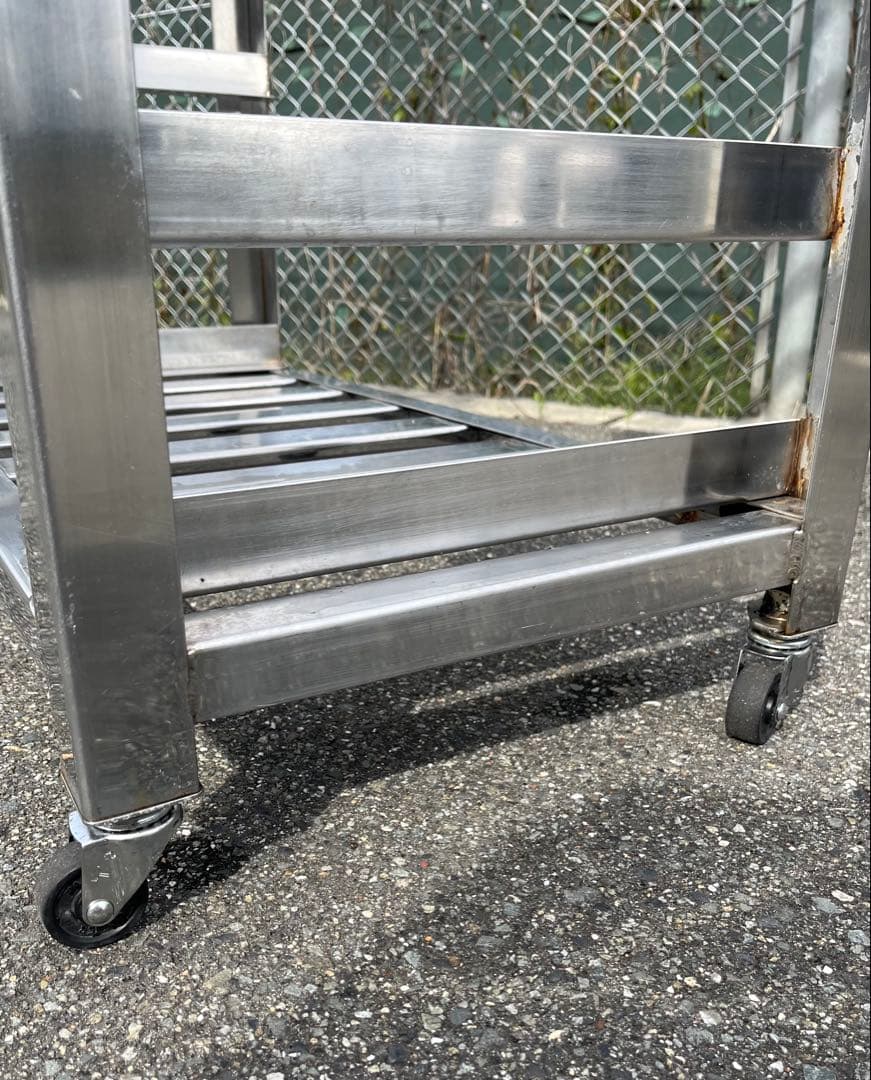 ステンレストンボラック　パンラック　トレーラック　キャスター付き　14枚