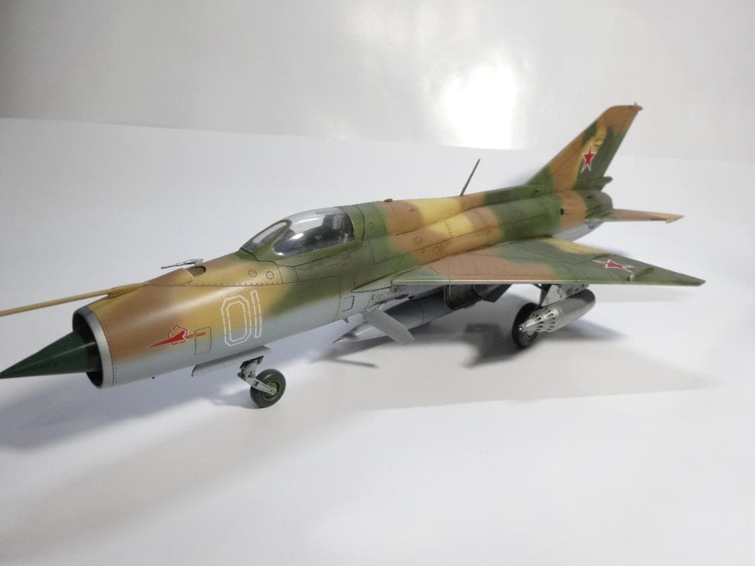 アカデミー1/48「MiG-21」完成品