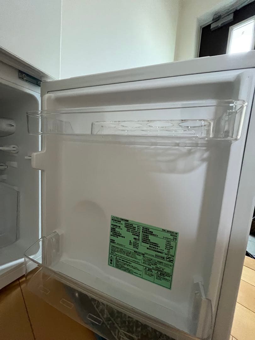 【美品】アイリスオーヤマ 冷蔵庫 PRC-B092D-W（2025年製） 87L