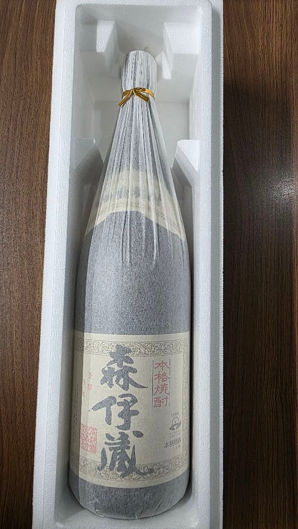 森伊蔵 1800ml 化粧箱入り 焼酎　未開封