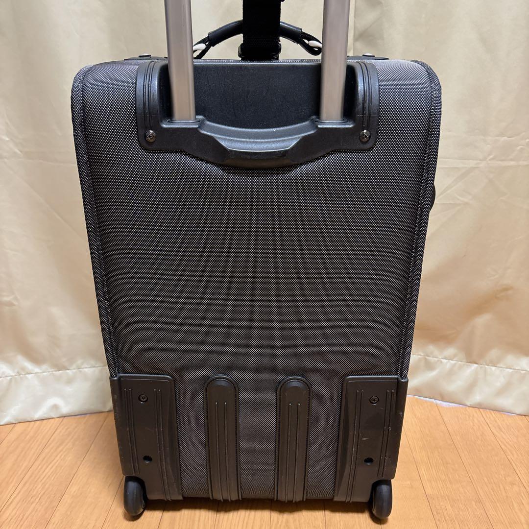 【美品】Pathfinder パスファインダー 2輪 キャリーケース 拡張機能