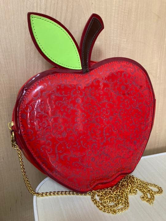 ディズニーオーセンティックオリジナル白雪姫ショルダーバッグ