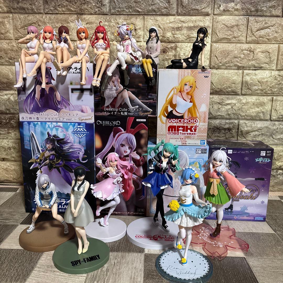 美少女フィギュアまとめ売り21体。
