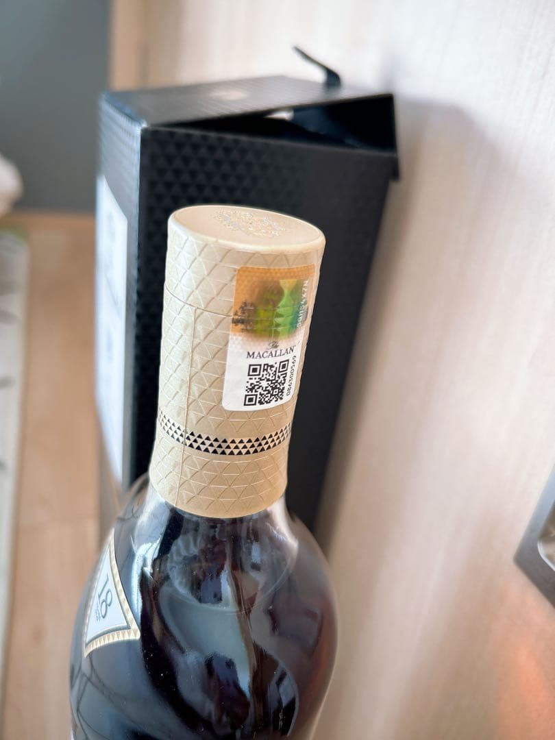 新品未開封　ザ マッカラン 18 年シェリー オーク カスク700㍉2023年
