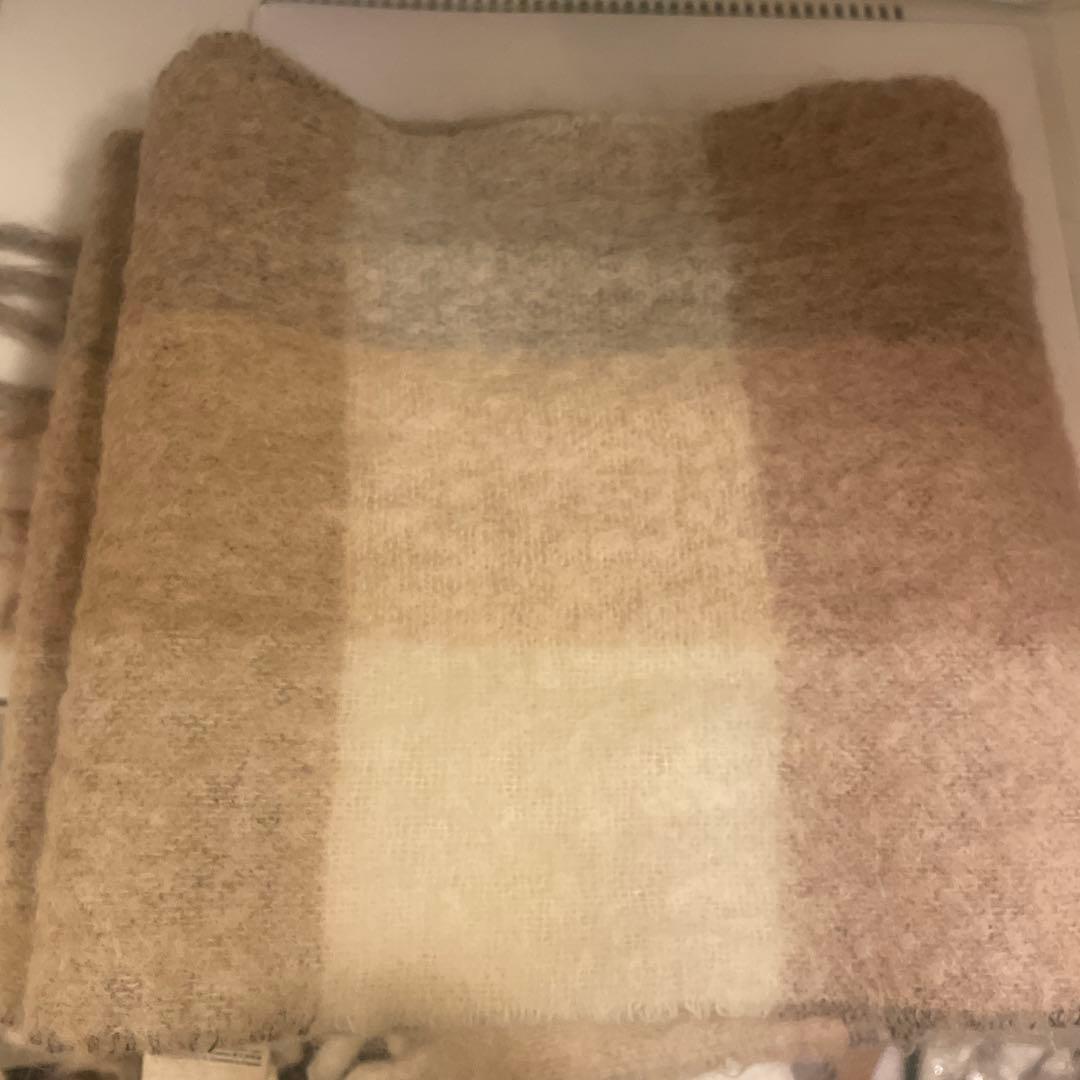 Acne Studios マフラー　ベージュ