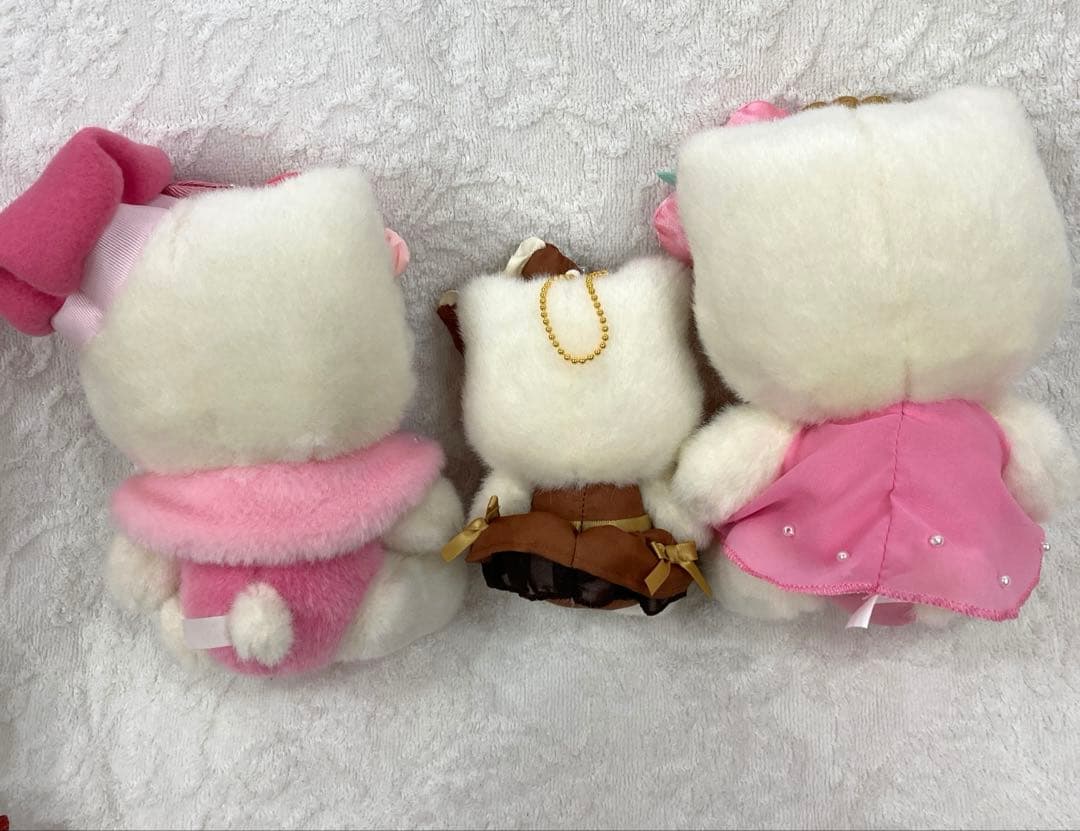 ハローキティ　GODIVA ゴディバ　ぬいぐるみ