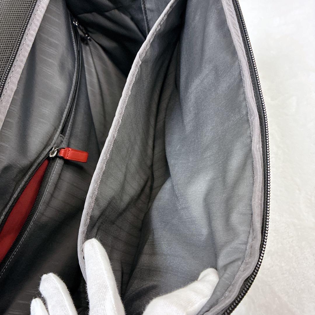 TUMI トゥミ 4輪　スーツケース 機内持ち込み可　ビジネスキャリー　ブラック