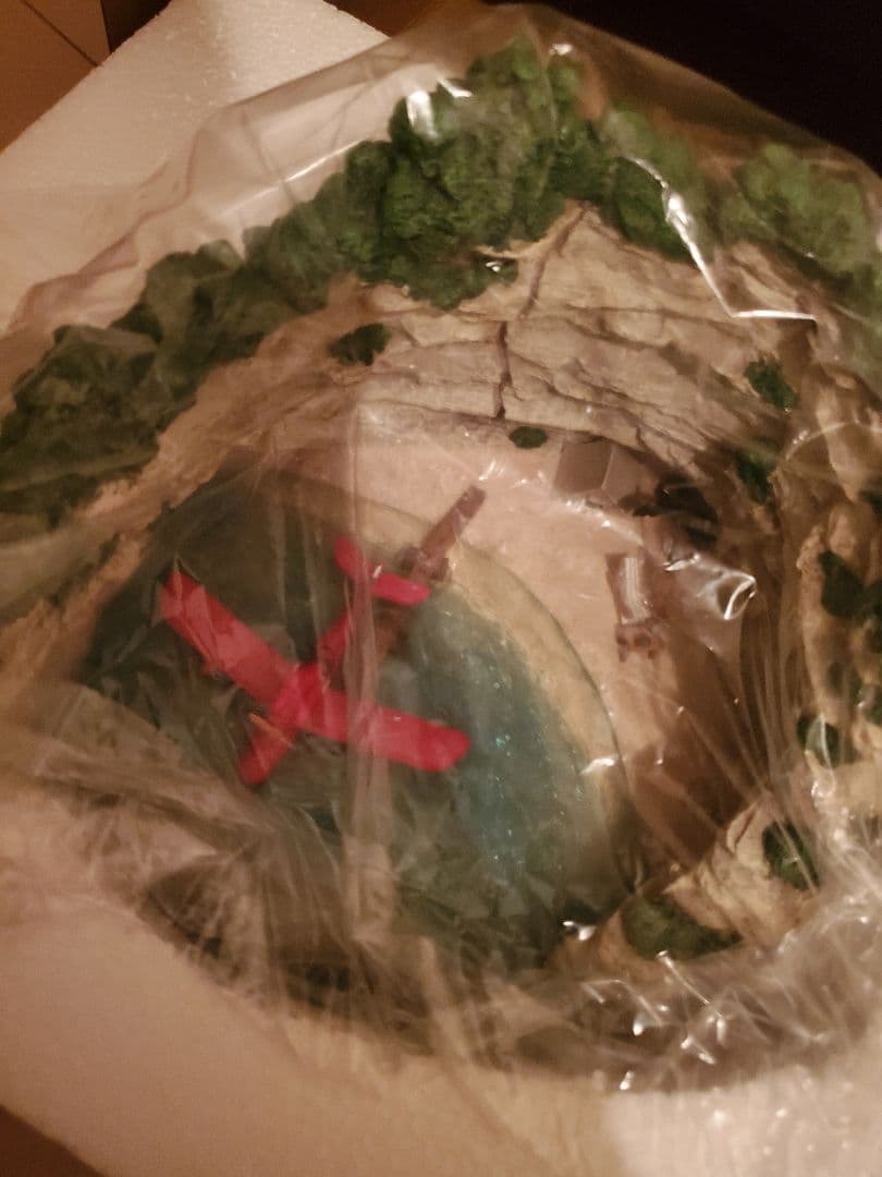 ジブリ　紅の豚　ポルコのアジト　ライトアップサウンドジオラマ