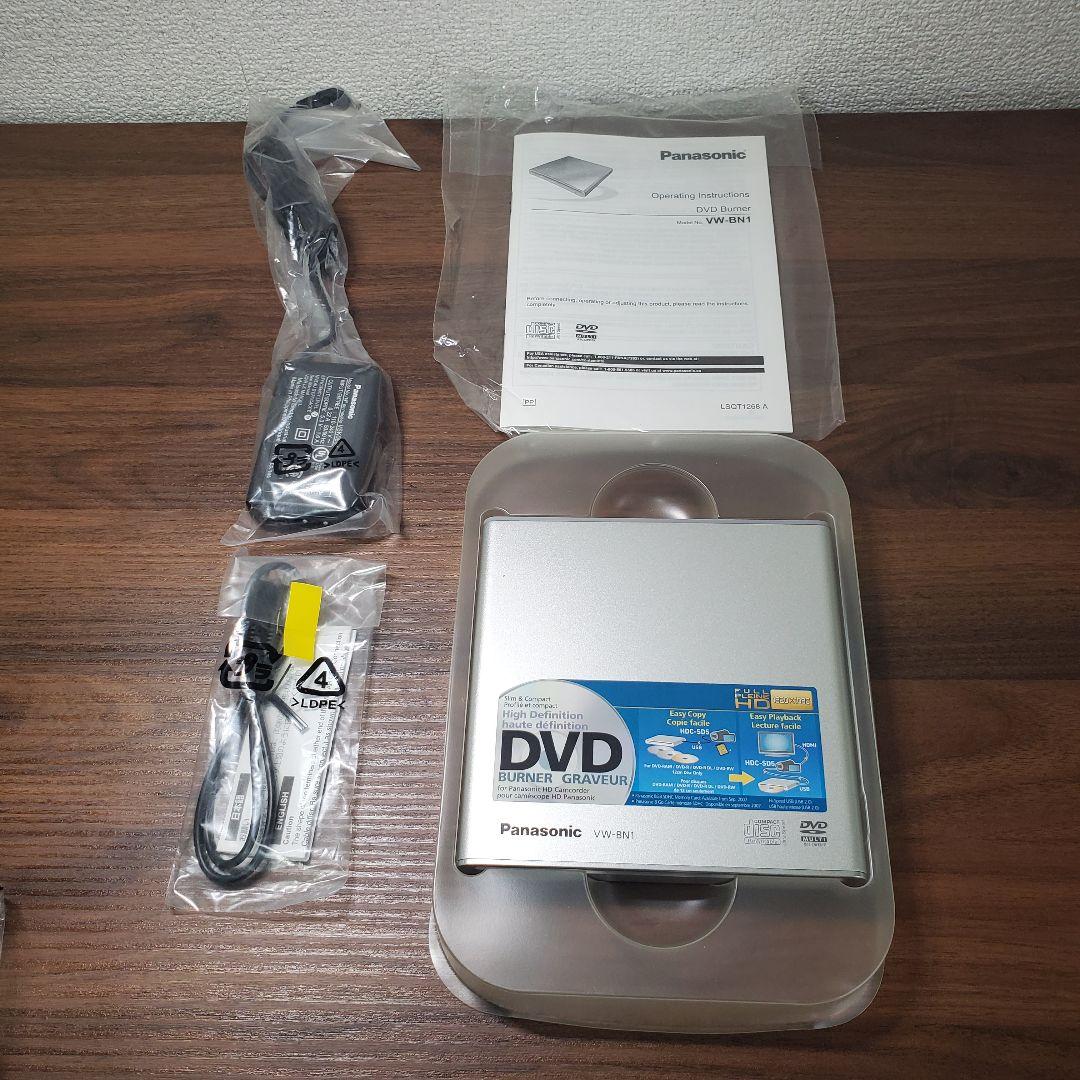 新品未使用PanasonicHDC-HS100 DVDバーナー、カメラバック付