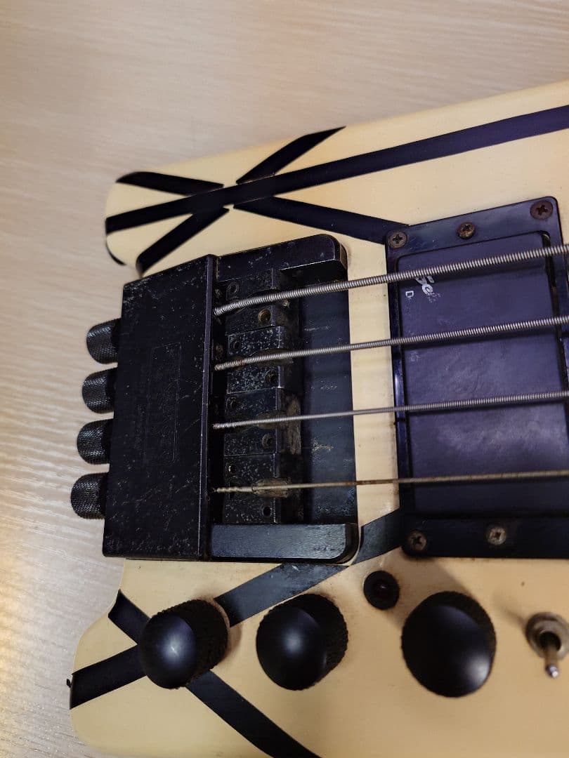 4*k様 HOHNER B2A エレキベース オリジナルデザイン