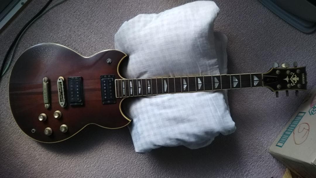 YAMAHAエレキギター SG-1500/日本製/経年劣化/傷・汚れでジャンク