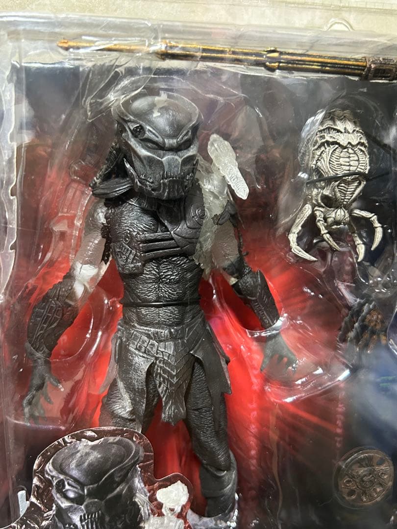 NECA ネカ　プレデター　バーサーカー&シティーハンター　2体セット