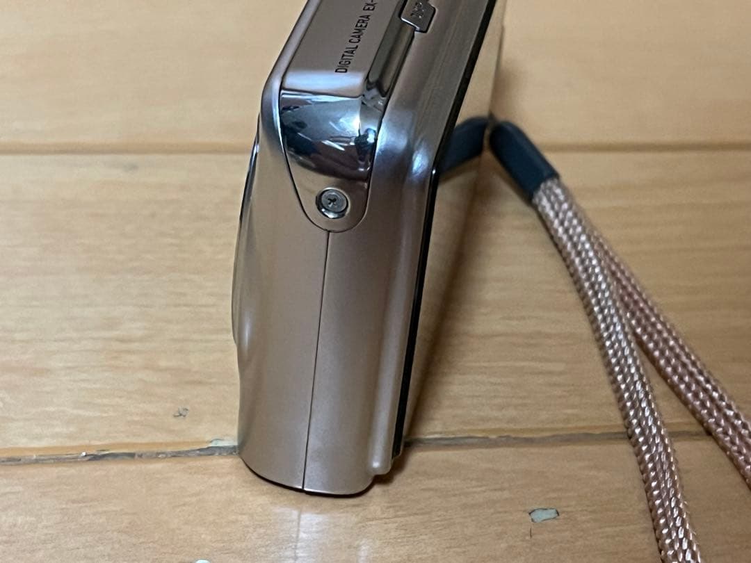 カシオ CASIO EXILIM ZOOM EX-Z1200　デジタルカメラ