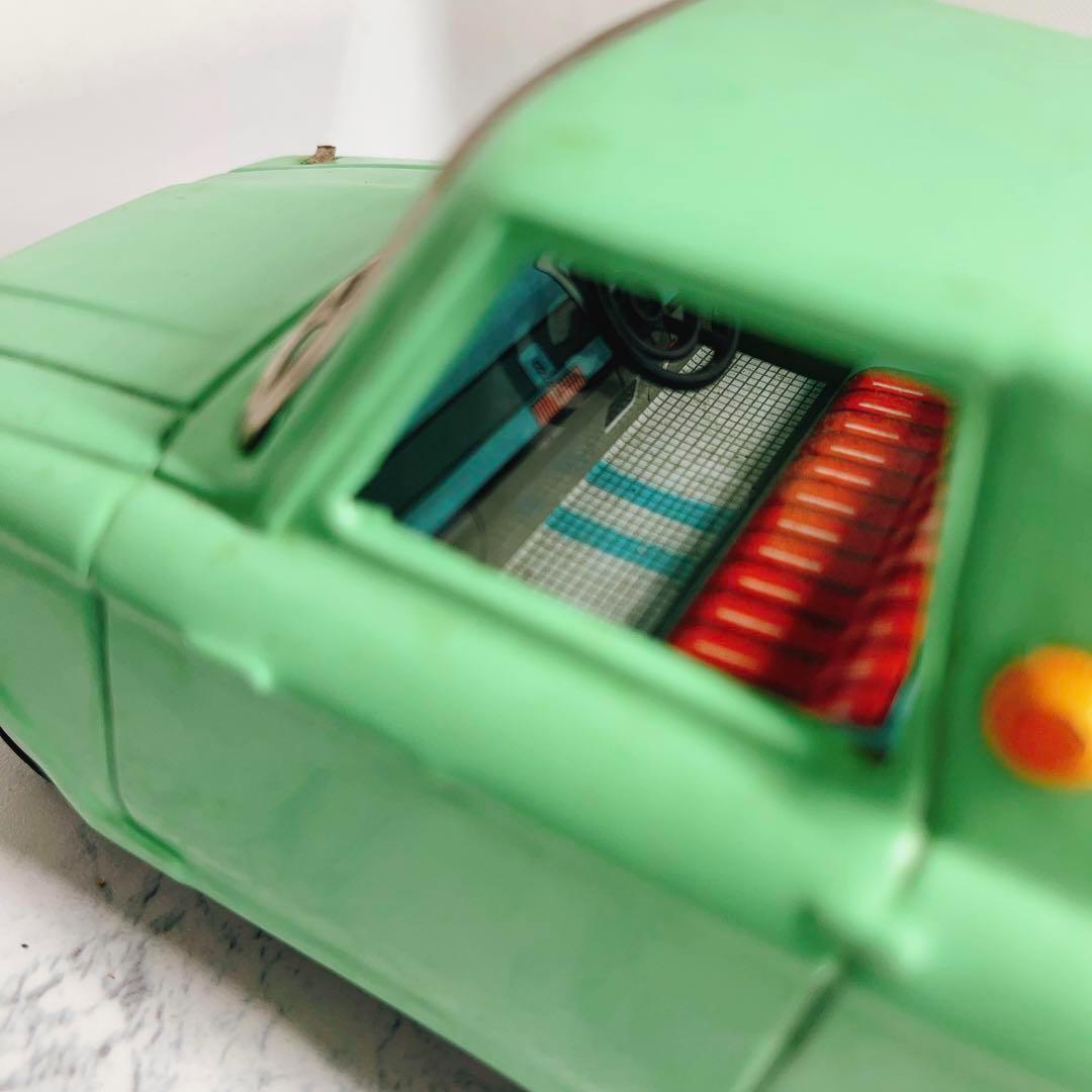 萬代屋(旧バンダイ) コニーグッピー　愛知機会工業　昭和レトロ 朱箱　ブリキ