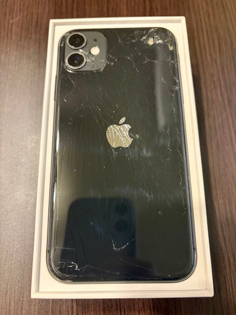 【ジャンク品】 iPhone 11 128GB（ケースあり）