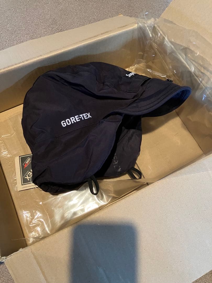 supreme earflap goretex cap s/mサイズ