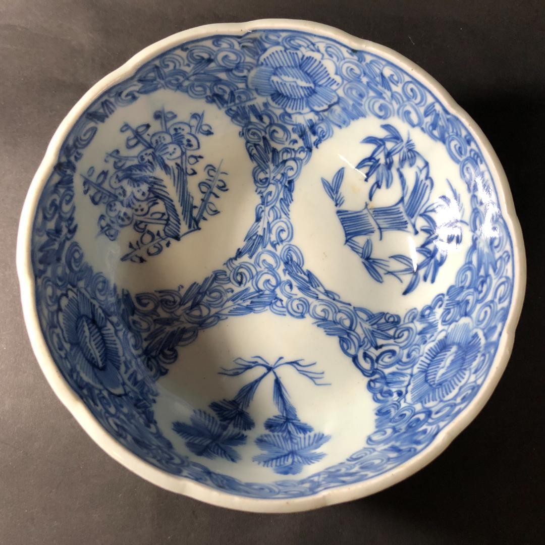 古伊万里　染付　微塵文様に丸文松竹梅文様　六寸鉢　輪花鉢　盛鉢