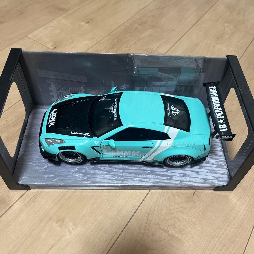 LB★WORKS Nissan GT-R アクアブルー 1/18