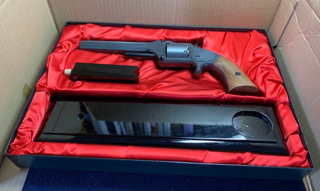 坂本龍馬の銃　S&W社公認モデル