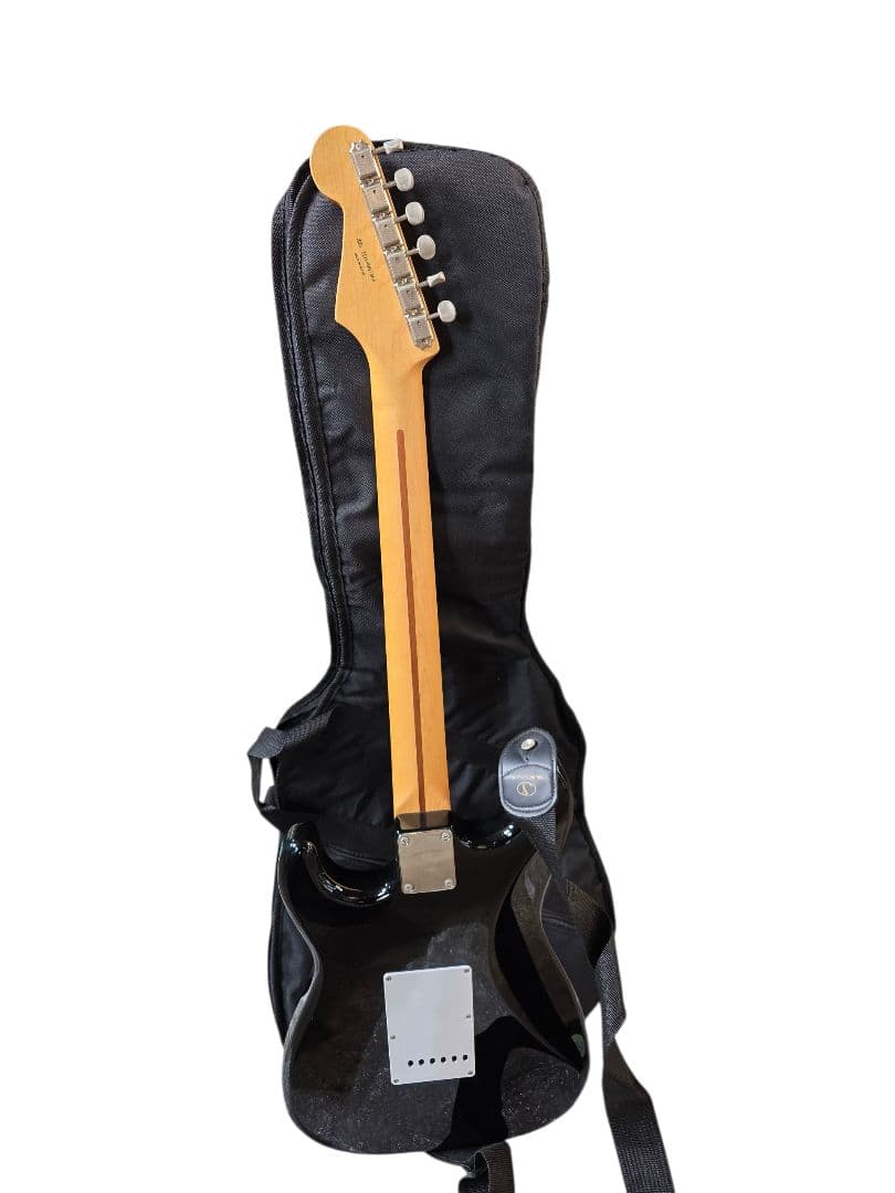 FENDER Stratocaster JAPAN エレキギター