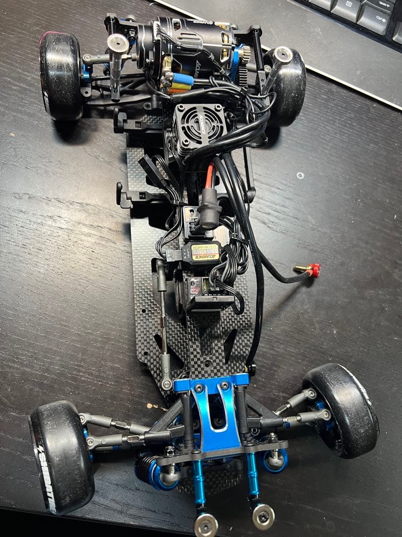 アソシエイテッド　DC10