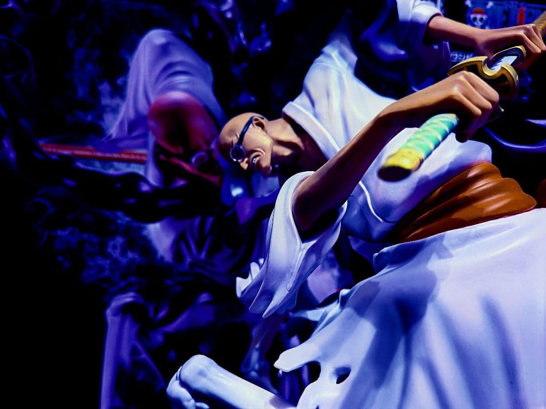 イーザンバロン・V・ナス寿郎聖