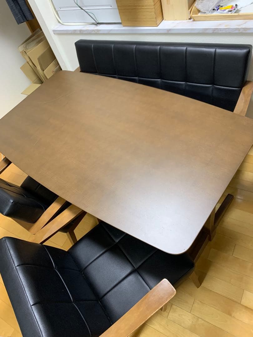 ニトリダイニングテーブル　パラプール4点セット　引き取り専用