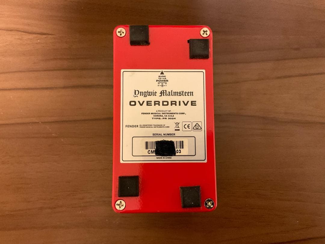 ギター Fender Yngwie Malmsteen Overdrive