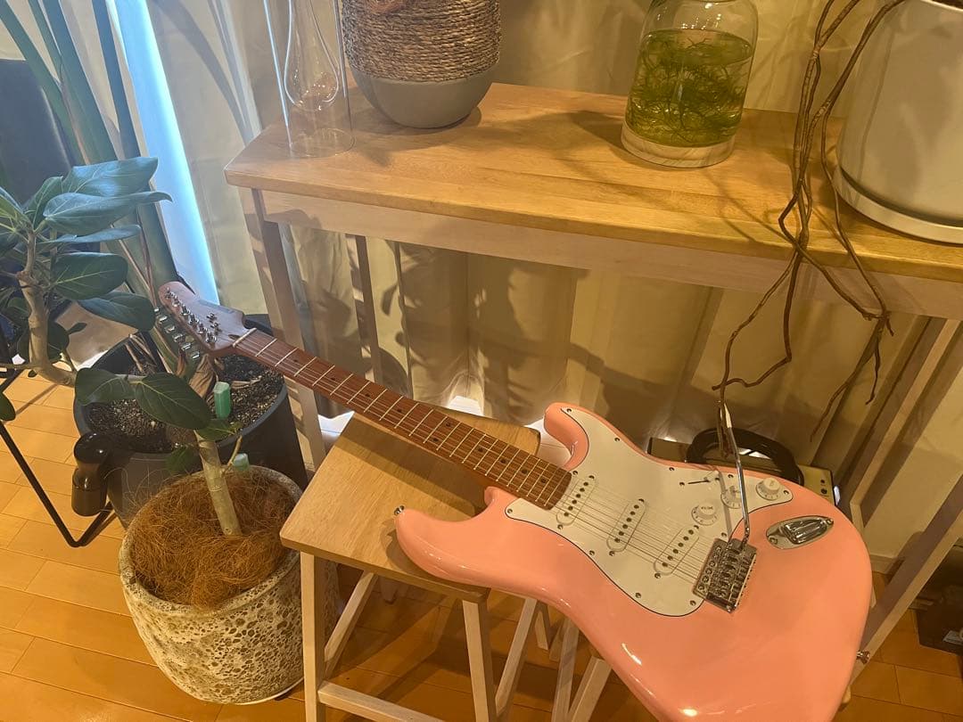 Playtech st280 ピンク エレキギター 【引き取り限定】