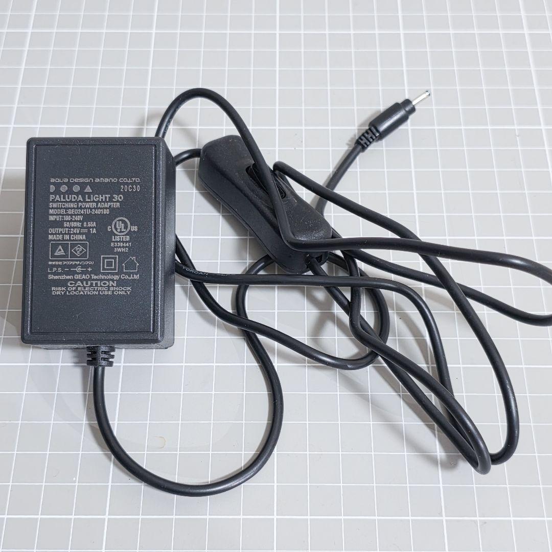 ADA LAB限定　パルダライト　アクリル展示台