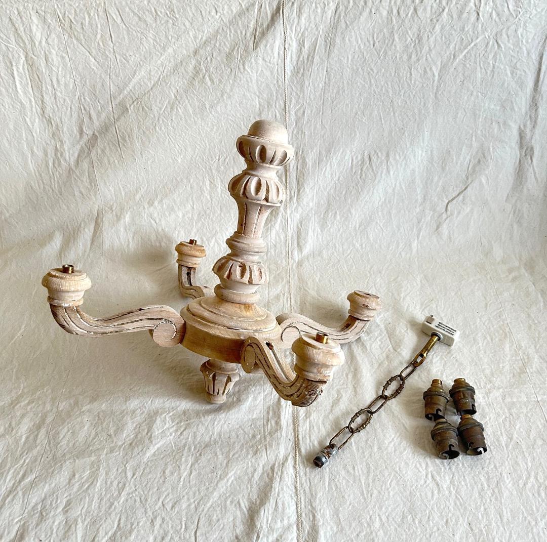 フランスアンティーク　木製シャンデリア　４灯　シャビー　店舗什器