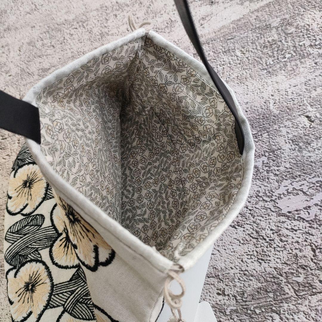 新品　ミナペルホネン　pear bag hanakaze