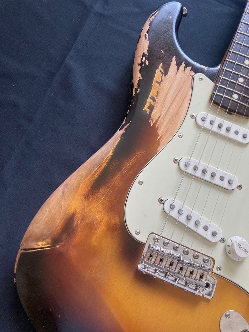 Fender MIJ ST 50s ニトロセルロースラッカー塗装　オマケ付き