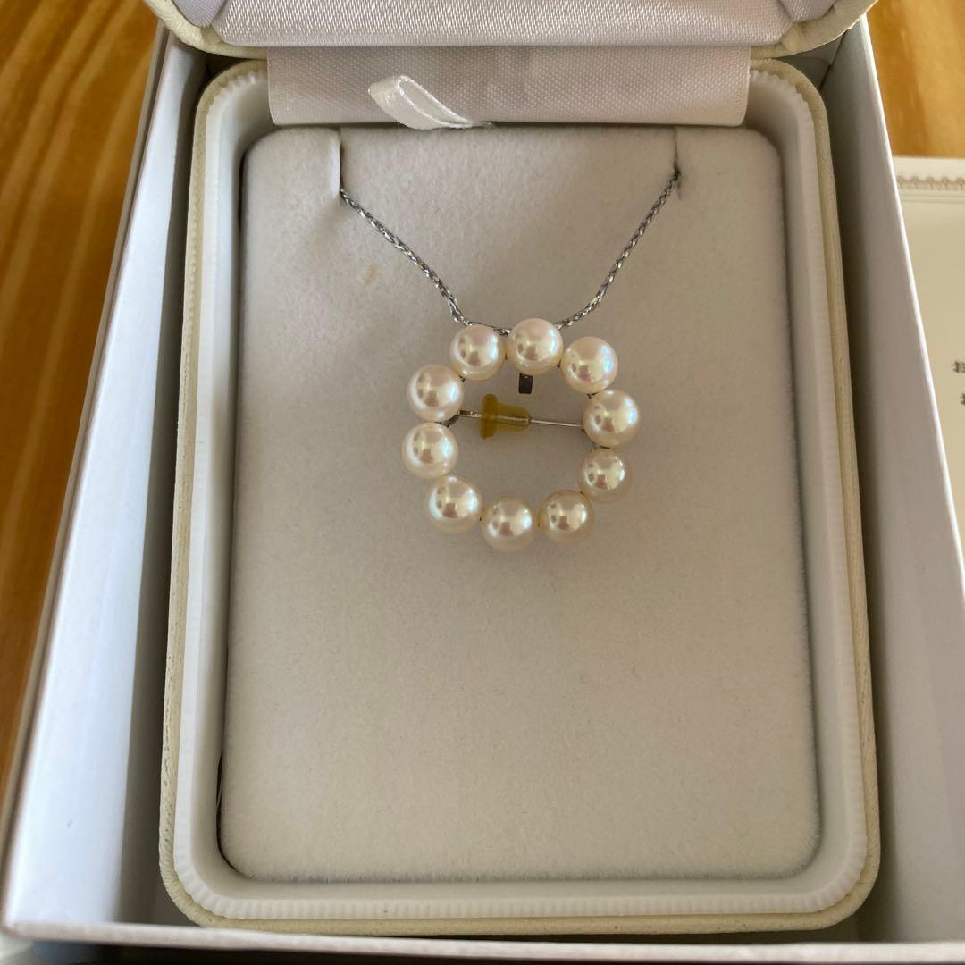 真珠リング型ブローチ