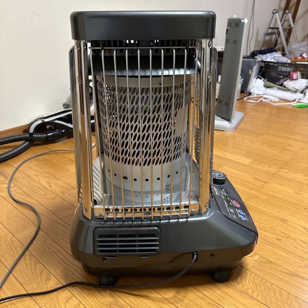 大型ですが超暖かい Blue-Heater ストーブ 【引き取りの方限定】