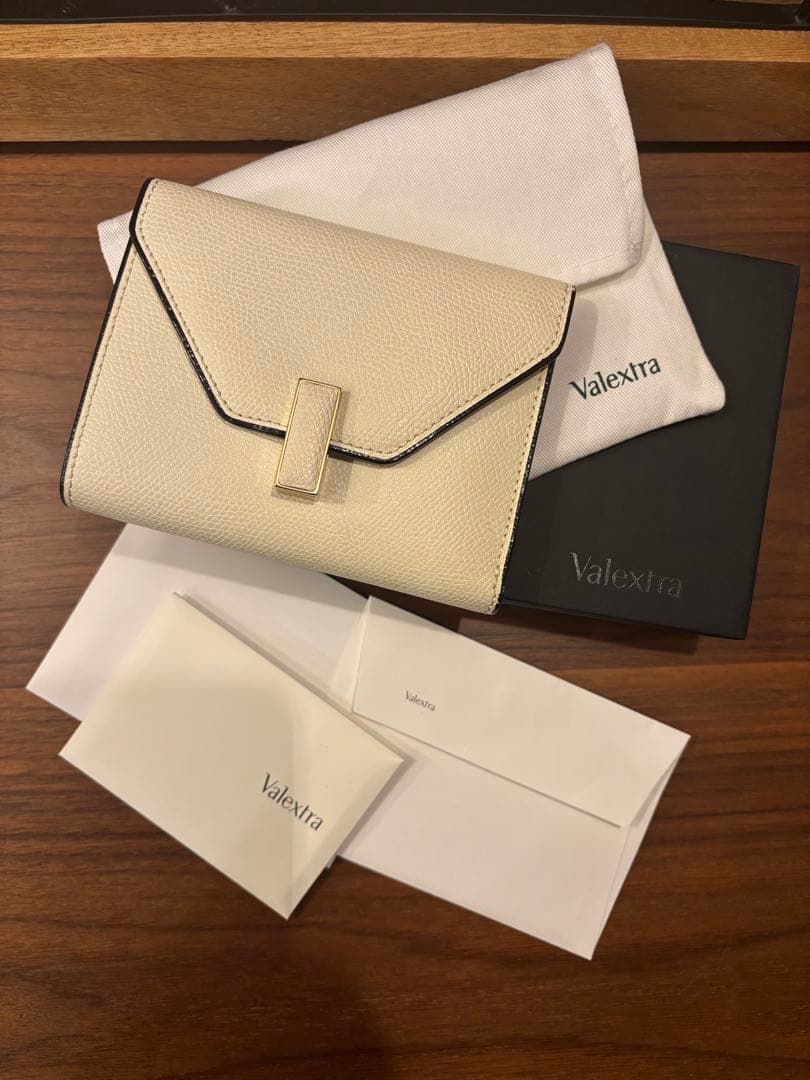 emerald★Valextra ヴァレクストラ イジィデ 三つ折り財布