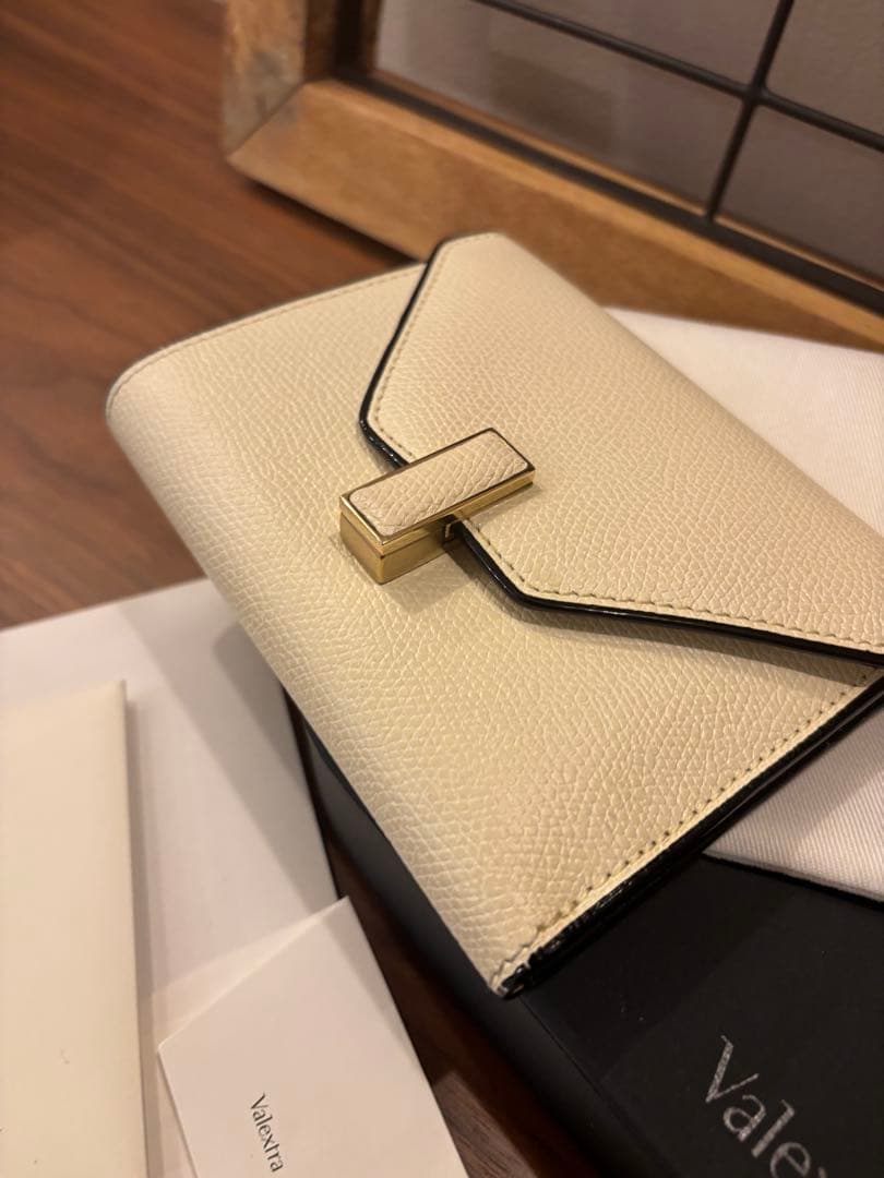 emerald★Valextra ヴァレクストラ イジィデ 三つ折り財布