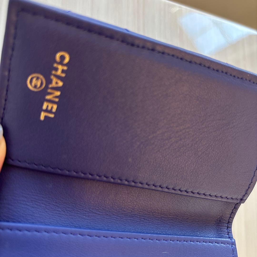 【お値下げ中】CHANEL 紫 キルティング 三つ折り財布