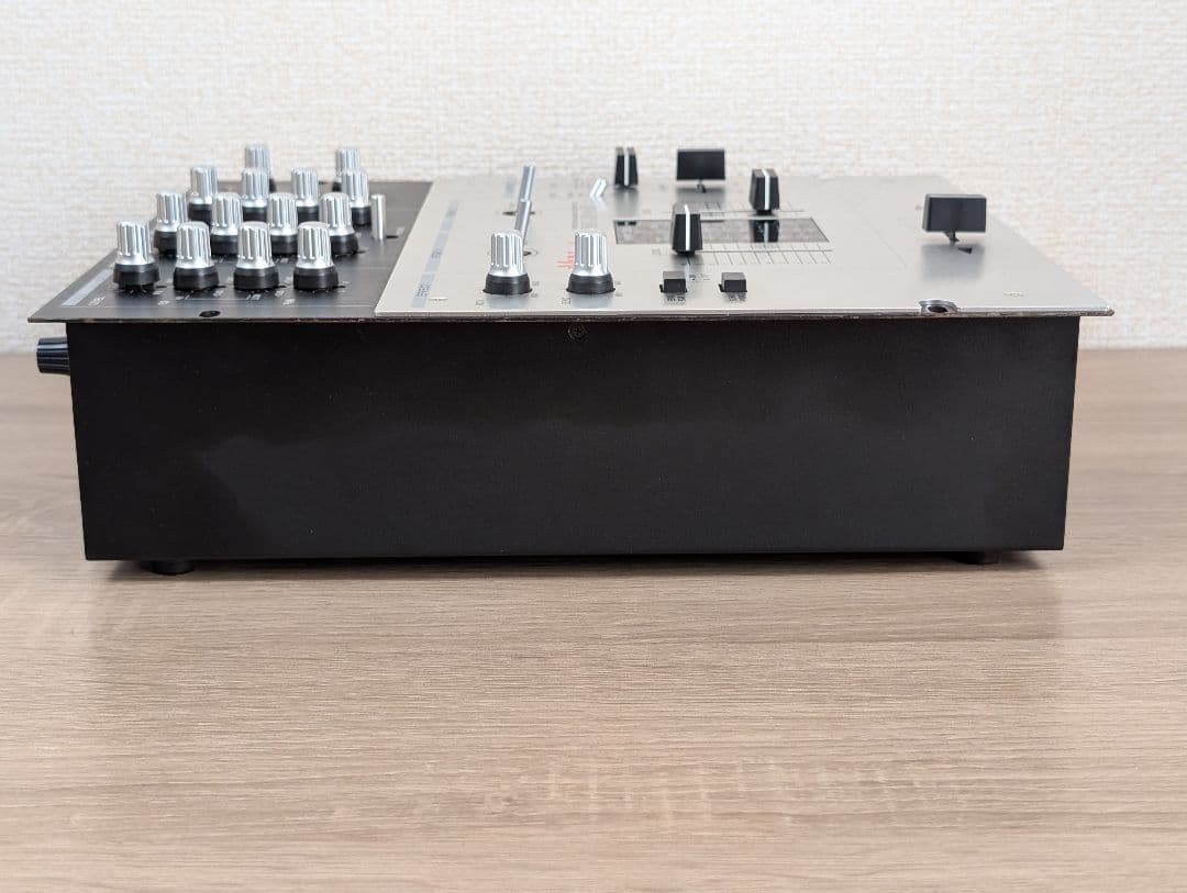 【名機・良品】Vestax PMC-05 Pro III VCA DJミキサー