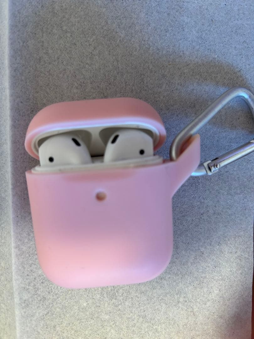 AirPods第二世代　本体 ピンク ケース付き