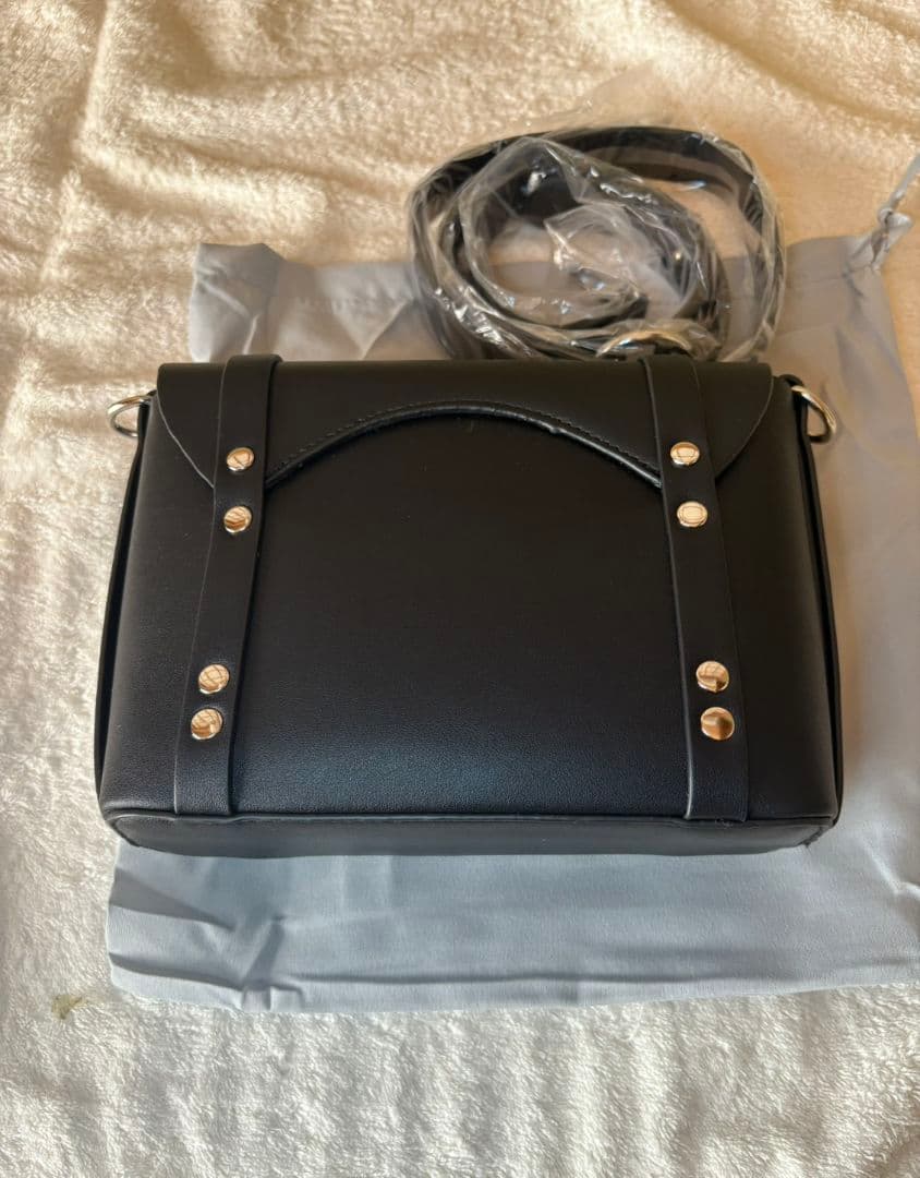 ヴィヴィアンウエストウッドショルダーバック