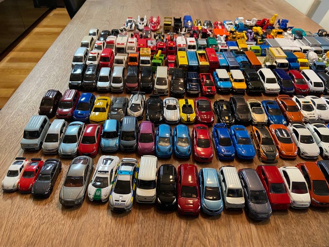 トミカ 178台まとめ売り