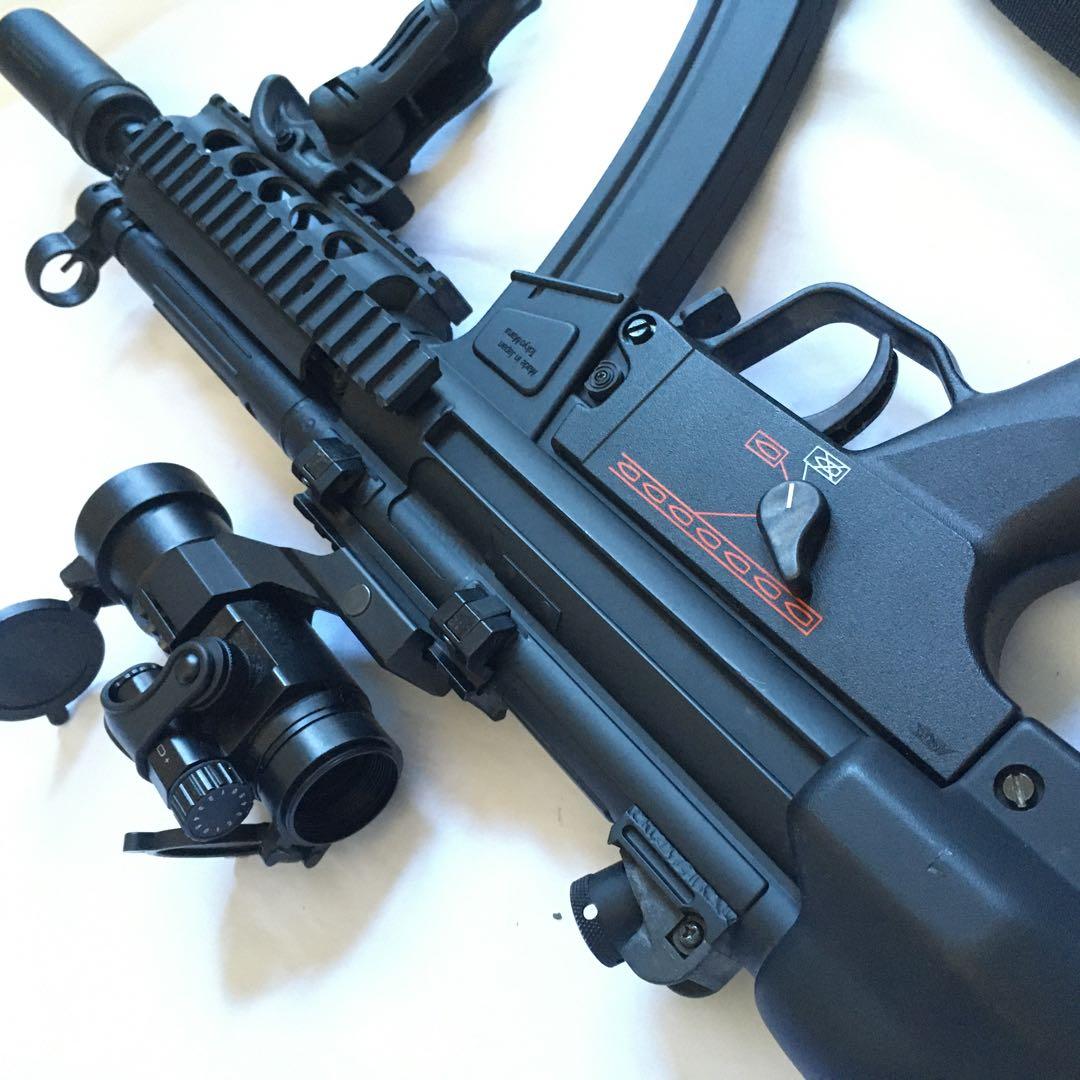 【動作快調!!】東京マルイ 電動ガン MP5 カスタム セット!!