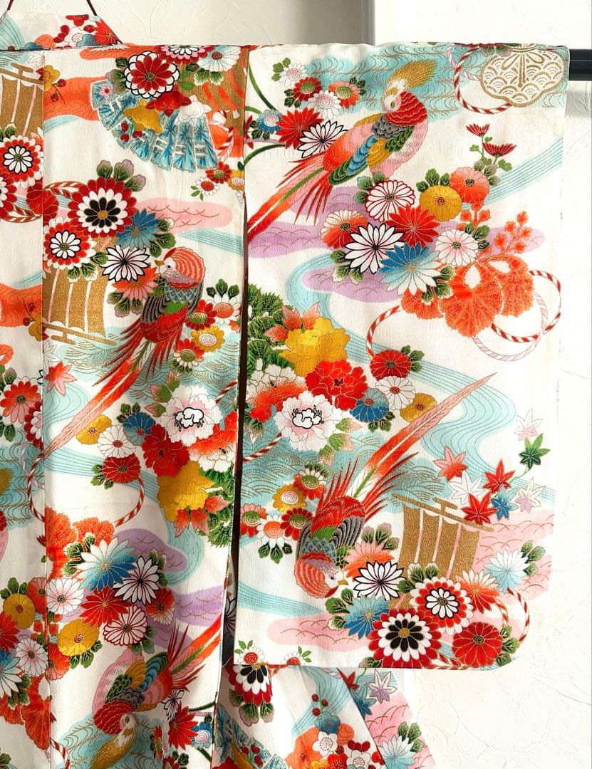 七五三 7歳 四つ身着物 レトロ柄 牡丹 鶴 金彩 美品