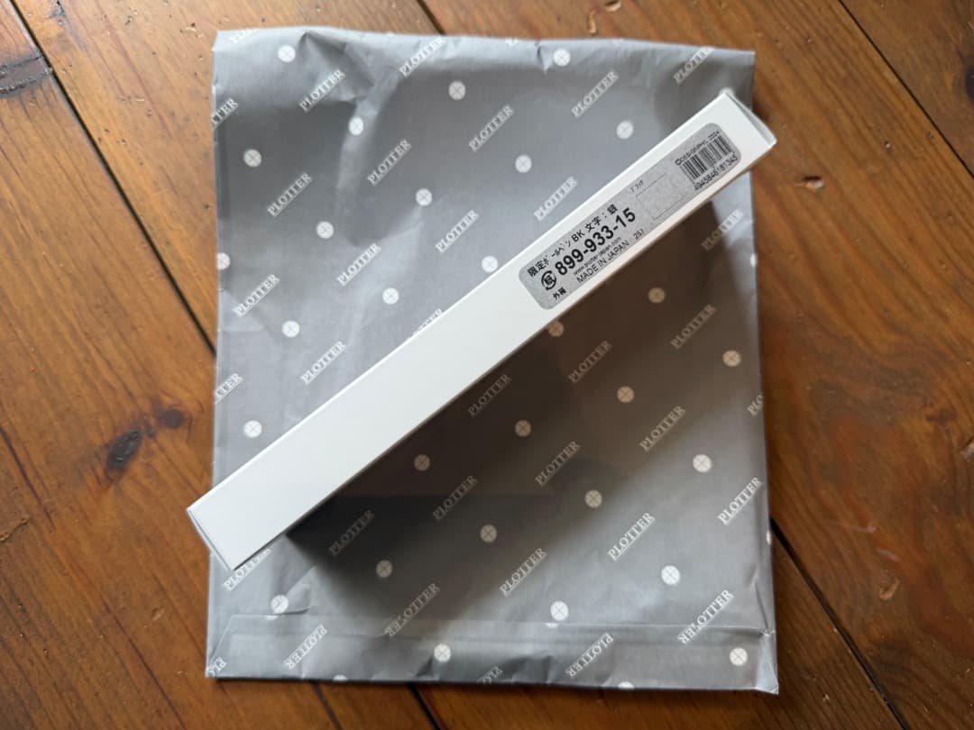 CARAN D’ACHE　849ボールペン PLOTTER別注モデル